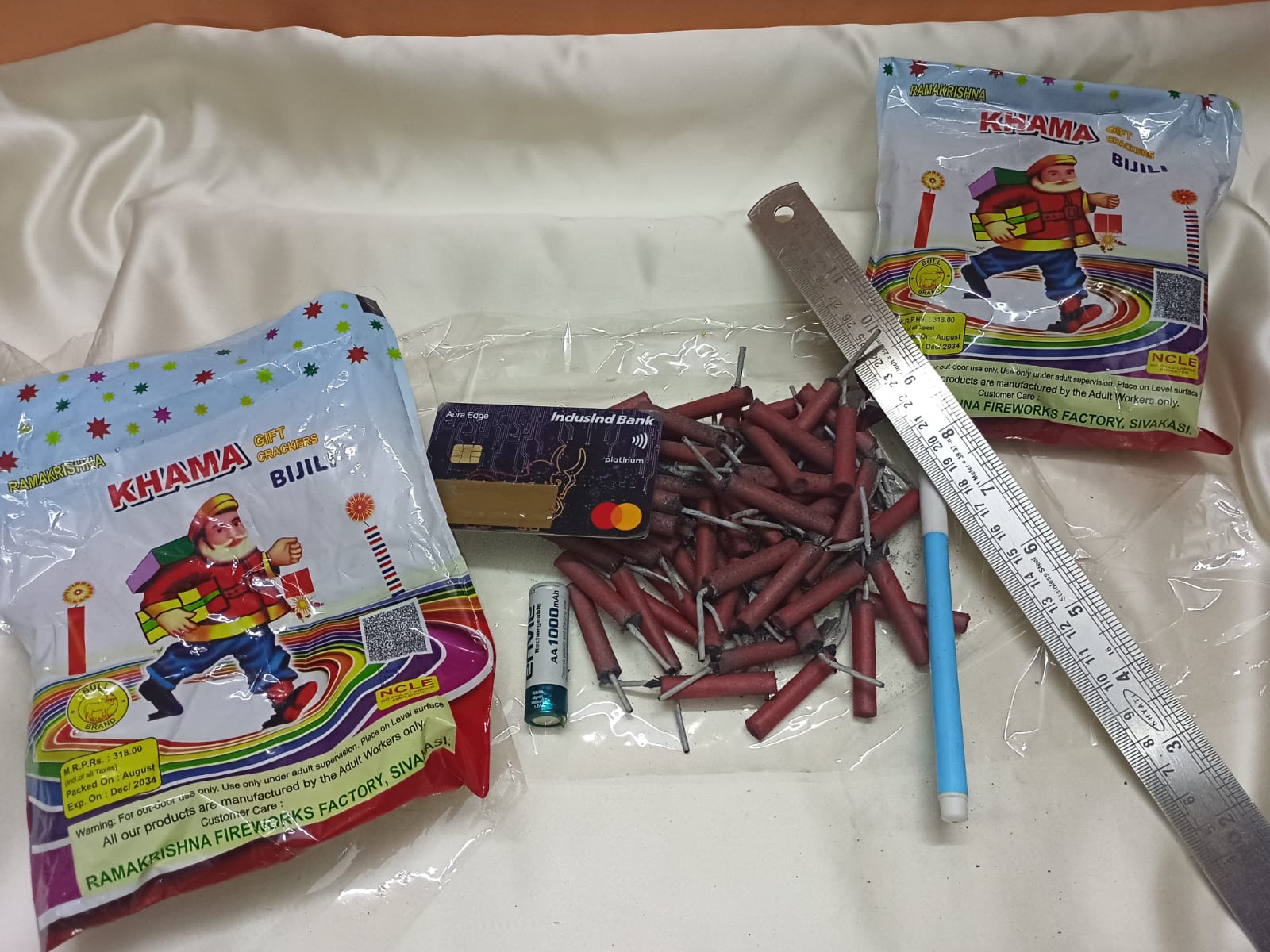 RATHNA BIJLI 100 Pc PACKET